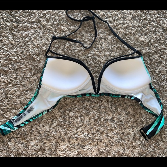 Victoria’s Secret PINK strappy bikini top - Picture 3 of 3